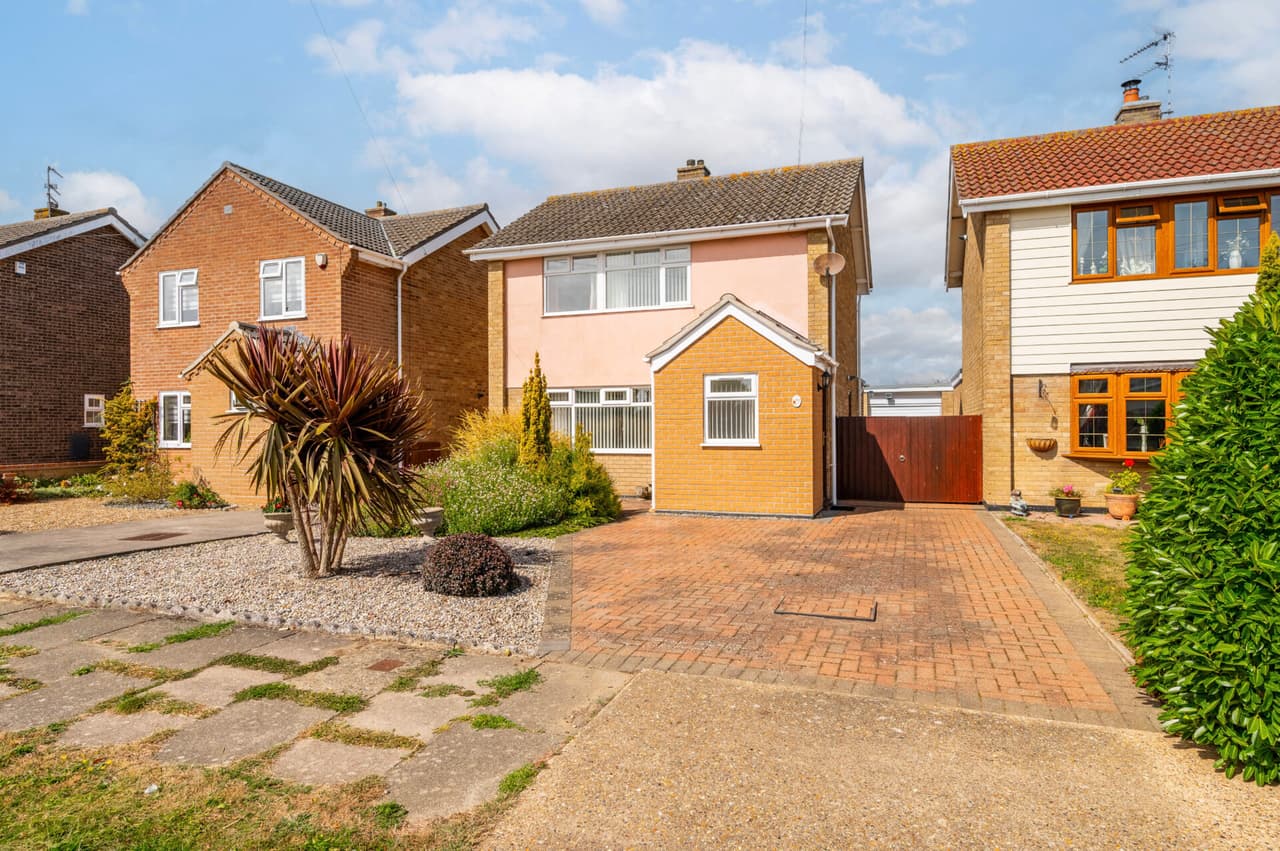 Rowan Way, Lowestoft