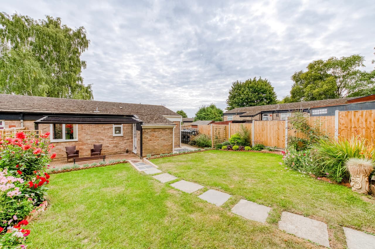 School Close, Kenninghall