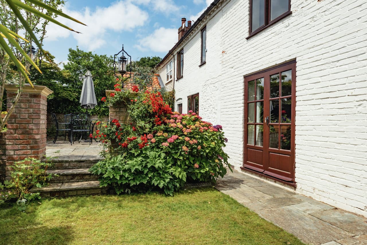 The Drift, Lyng