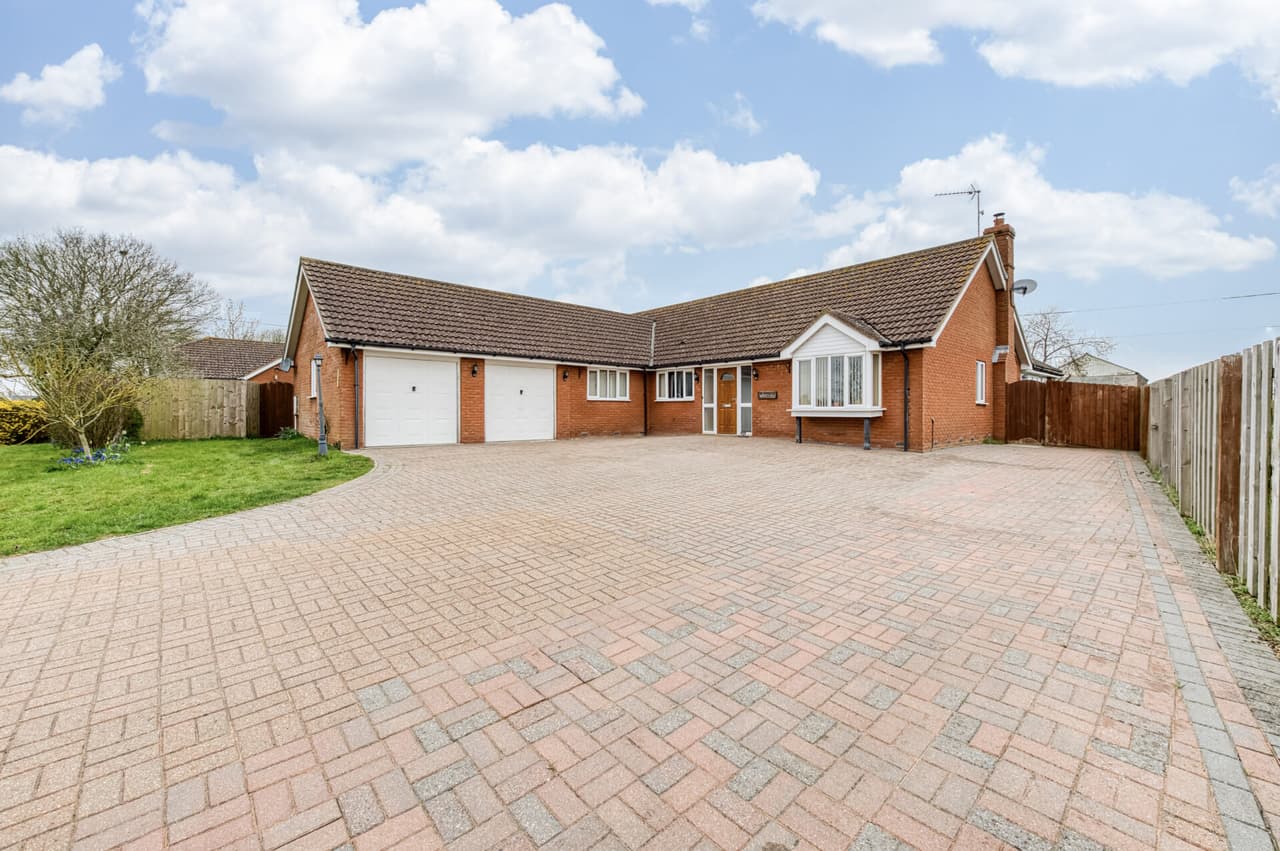 Mill Road, Battisford