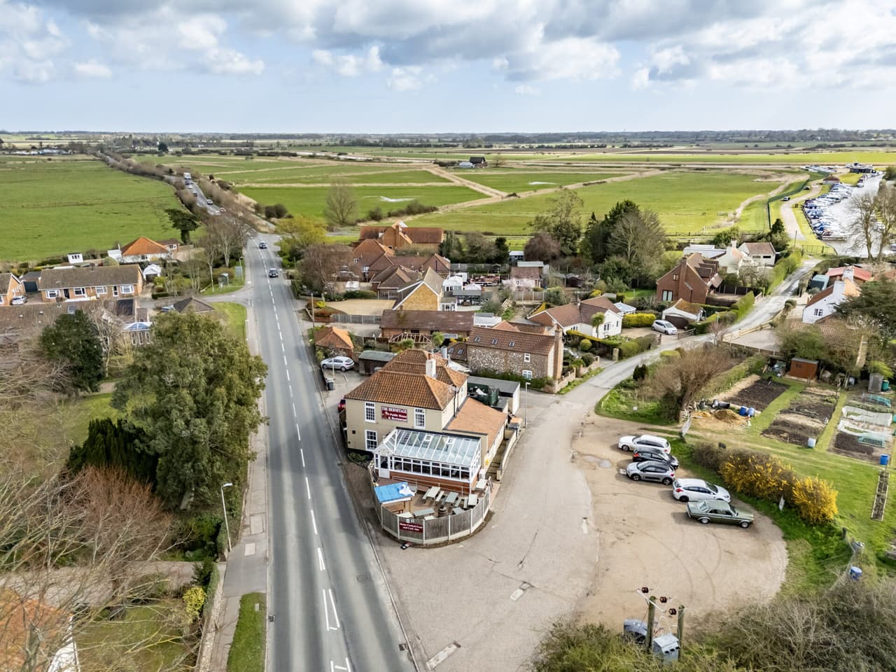 Old Road, Acle