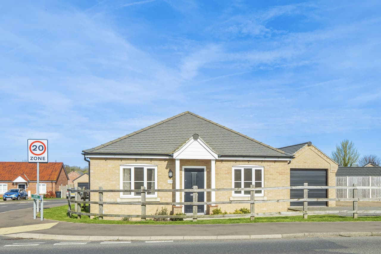 Repps Road, Martham