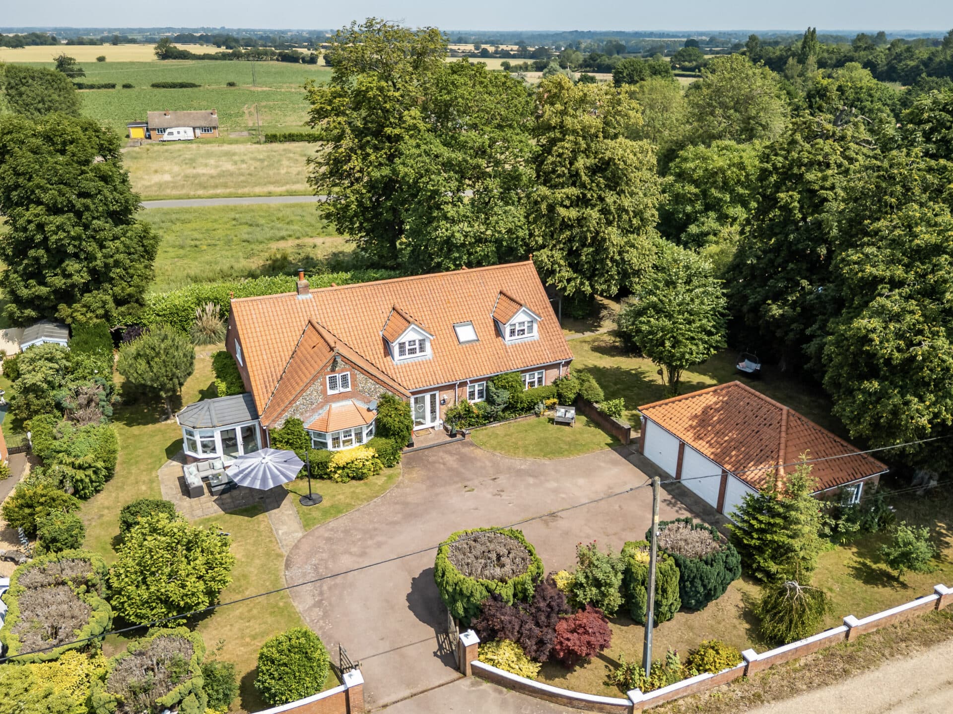 Long Green, Wortham