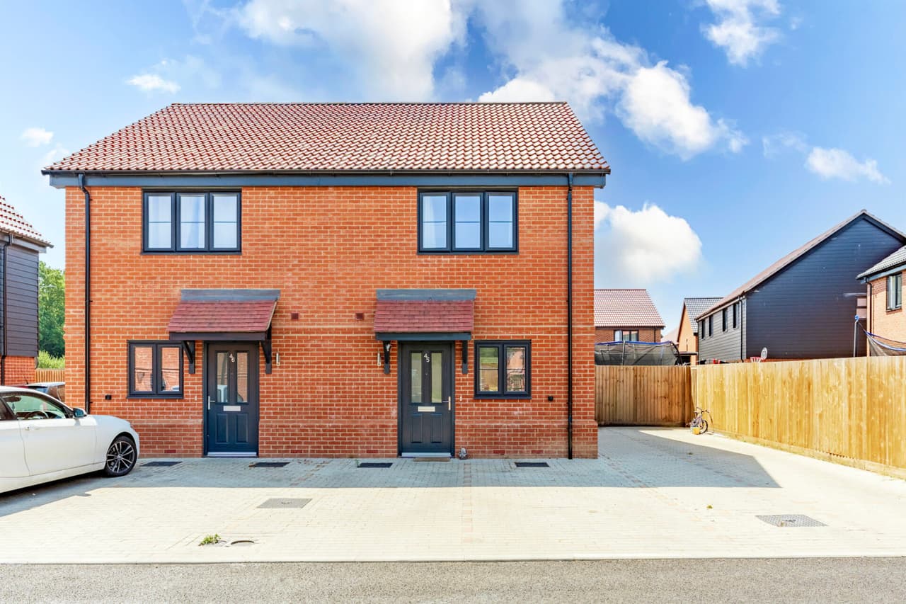 Kestrel Road, Attleborough